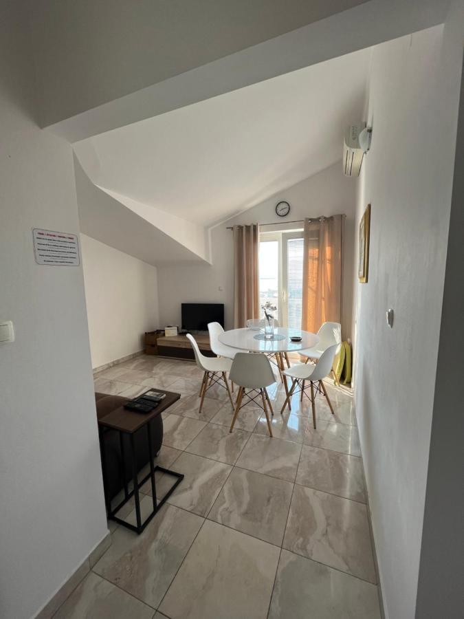 Apartments Goga Vodice Exterior foto